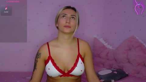 Andreea Fun it s my name online show from 04.02.26