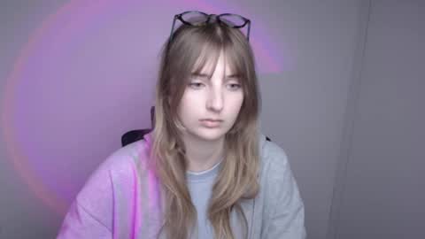 Karla online show from 09.13.25