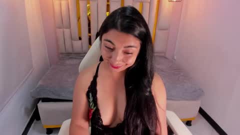 Snapshot of karla_hernandez chatting on 03.03.25 Karla online show from 03.03.25