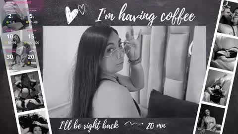 Snapshot of karla_hernandez chatting on 10.02.25 Karla online show from 10.02.25