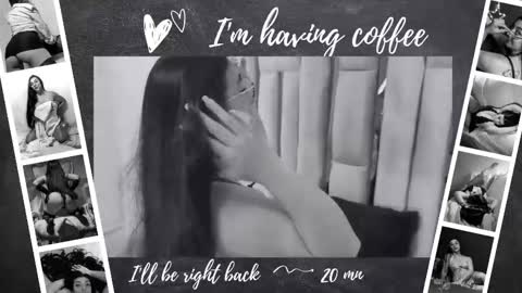 Snapshot of karla_hernandez chatting on 10.04.25 Karla online show from 10.04.25