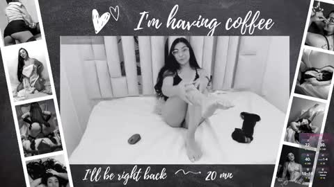 Snapshot of karla_hernandez chatting on 11.14.25 Karla online show from 11.14.25