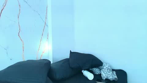 Snapshot of karla_hilton1 chatting on 01.10.26 karla_hilton1 online show from 01.10.26