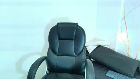 Snapshot of karla_hilton1 chatting on 02.10.26 karla_hilton1 online show from 02.10.26