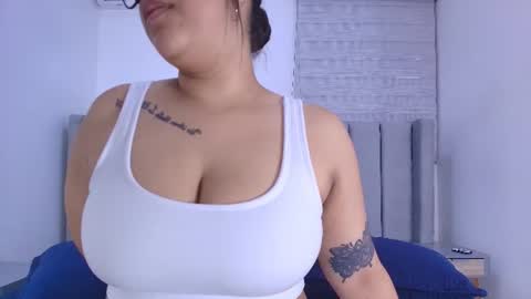 karolina  online show from 06.18.26