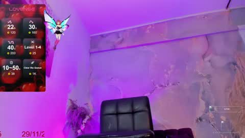 Snapshot of karlaebony_ts chatting on 11.29.25 KARLA online show from 11.29.25