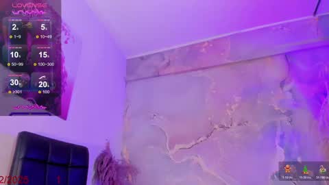 Snapshot of karlaebony_ts chatting on 12.18.25 KARLA online show from 12.18.25