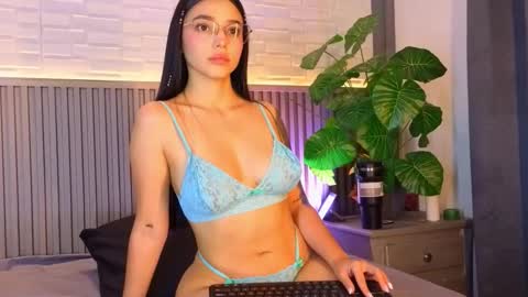 Karli online show from 11.28.25