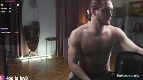 Karlos and Louis online show from 11.21.25