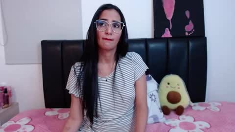 Snapshot of karlota_hank chatting on 03.17.26 Karlis online show from 03.17.26