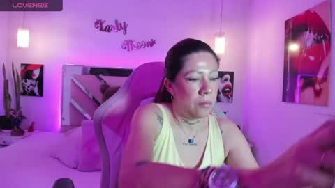 Karly Moonns online show from 07.01.26