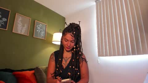 Karlye online show from 11.10.25