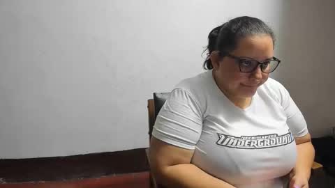 Snapshot of karol103900 chatting on 04.24.26 Karol online show from 04.24.26