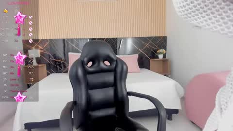 Snapshot of karol_cortes chatting on 01.14.26 karol_cortes online show from 01.14.26