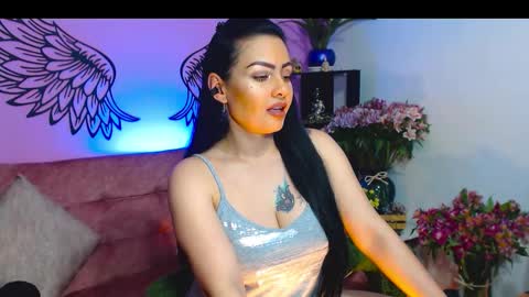 Snapshot of karol_kennedy chatting on 10.02.25 Karol Kenedy online show from 10.02.25