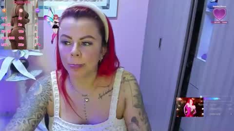 Snapshot of karol_milf__ chatting on 11.20.25 kAROL MILF online show from 11.20.25