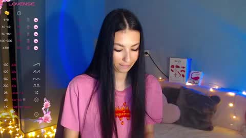 Kira online show from 05.19.26