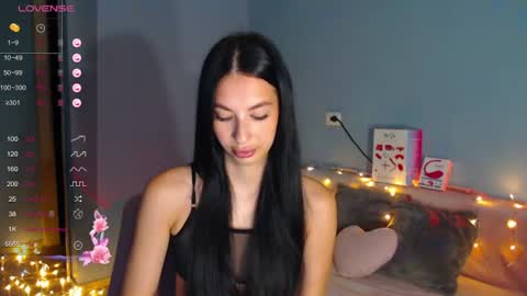 Snapshot of karolina_hottie_ chatting on 07.06.26 Kira online show from 07.06.26