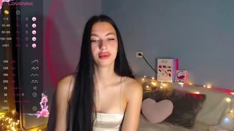 Snapshot of karolina_hottie_ chatting on 07.09.26 Kira online show from 07.09.26