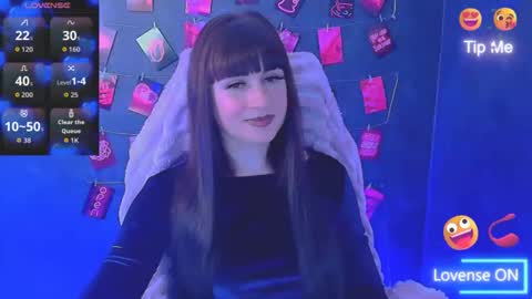 Caroline online show from 02.03.26