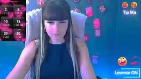 Caroline online show from 07.02.26