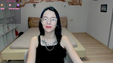 Snapshot of karolinablack chatting on 01.19.25 Karolina online show from 01.19.25