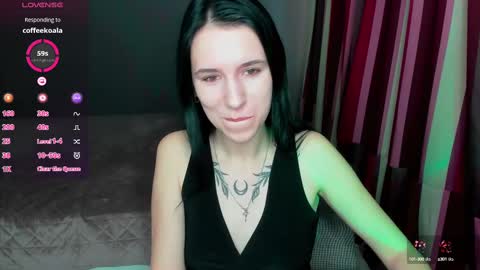Snapshot of karolinablack chatting on 02.14.25 Karolina online show from 02.14.25