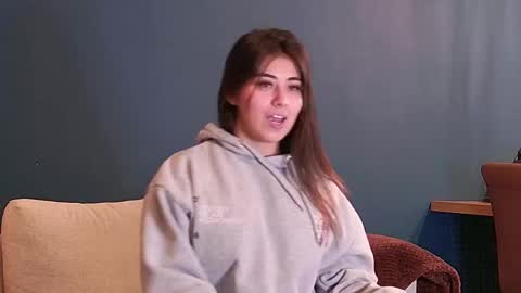 Snapshot of karolinahil chatting on 02.22.26 karolinahill online show from 02.22.26