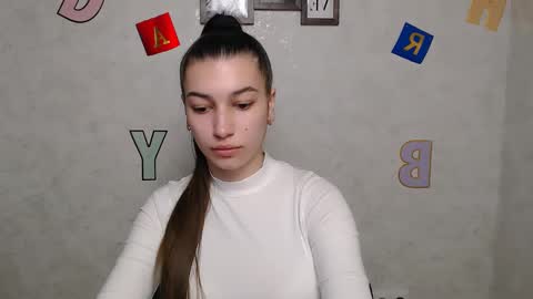 Karolina online show from 03.11.25