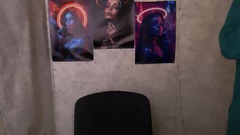 Karolina online show from 09.14.25