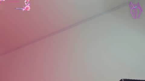 Karoline online show from 02.14.25