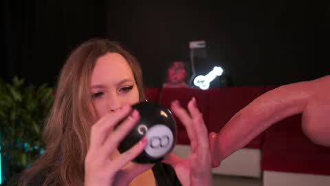 Caroline online show from 03.29.26