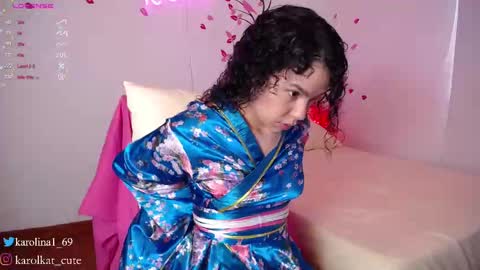 Karolina 3 online show from 02.12.25