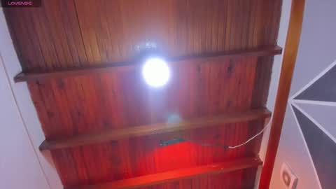 Karol online show from 12.22.25