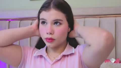 karoly online show from 11.20.25