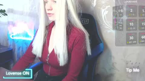 Caroline Fox online show from 04.16.26