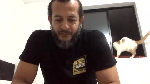 Karu online show from 02.20.25