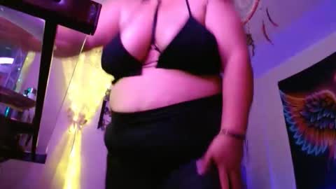 Snapshot of kasandra_314 chatting on 04.26.26 kasandra online show from 04.26.26