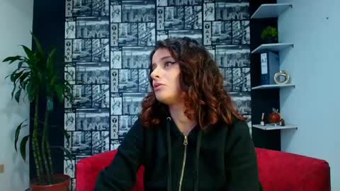 Snapshot of kassandra_james chatting on 04.17.26 kassandra james online show from 04.17.26