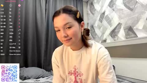 Kira online show from 10.26.25