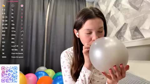 Kira online show from 11.19.25