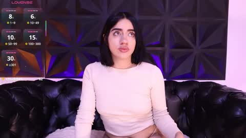 Snapshot of kassianoir_ chatting on 11.07.25 Kasi online show from 11.07.25