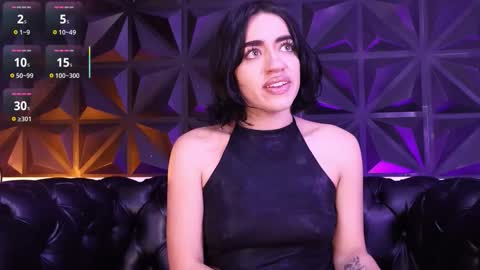 Snapshot of kassianoir_ chatting on 11.17.25 Kasi online show from 11.17.25