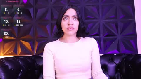 Snapshot of kassianoir_ chatting on 11.24.25 Kasi online show from 11.24.25