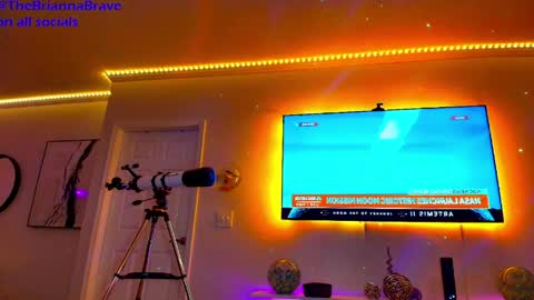 BriannaBrave online show from 04.02.26