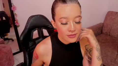 Alicia online show from 04.24.26