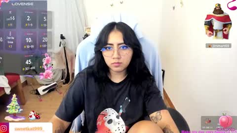 Snapshot of kat_ly_chan chatting on 12.03.24 Kat       online show from 12.03.24