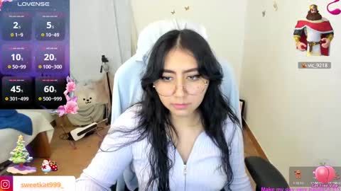 Snapshot of kat_ly_chan chatting on 12.13.24 Kat       online show from 12.13.24