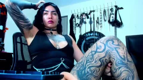 Kat online show from 02.20.25