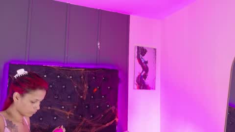 kataaleya__12 online show from 10.31.25